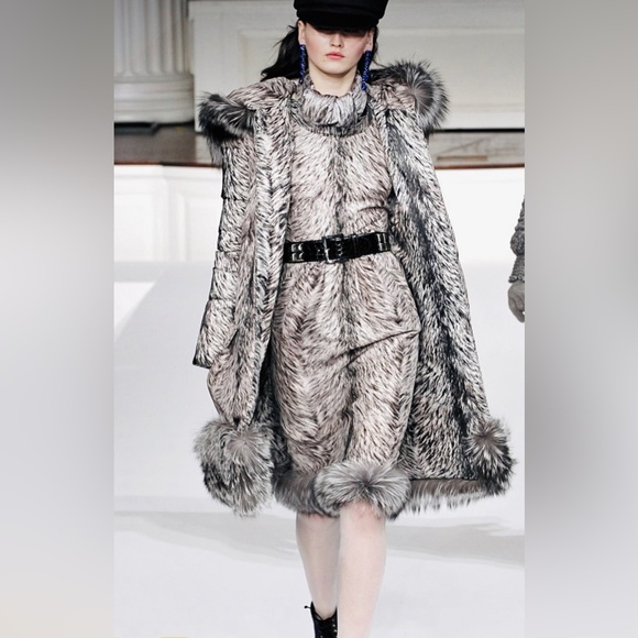 Oscar De La Renta Puffer Coat Silk Gray Fur Print 2011 Collection Women Sz 6 - Picture 14 of 15